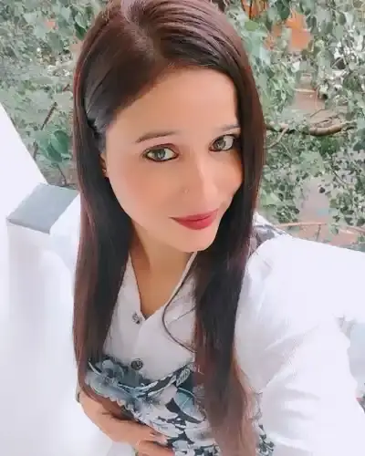 Call Girls in Sadashivnagar